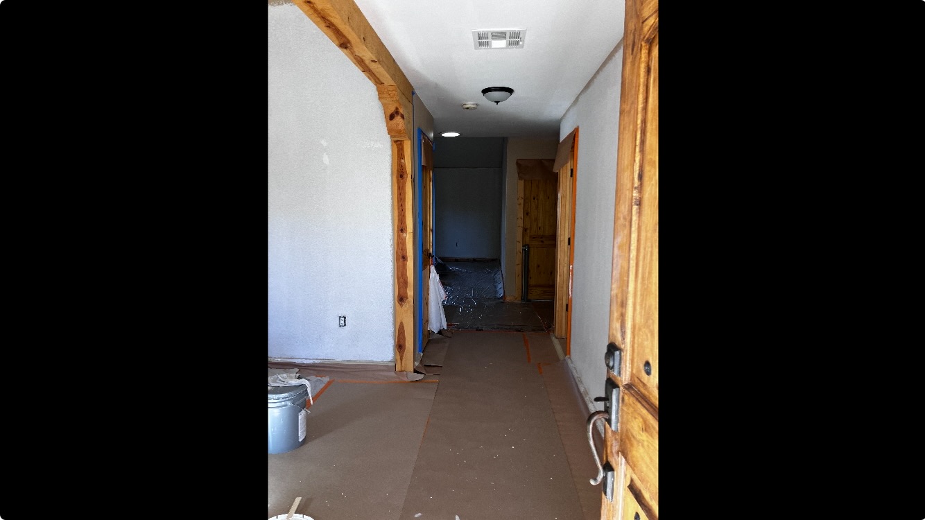 Drywall repair and paint touch-up in Albuquerque, NM